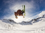 开云体育-封喉一剑，阿圭罗关键战不软，西班牙绝境中扼住埃及咽喉