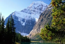 开云体育平台APP-亚平宁月光下的叹息：当蓝色浪漫遇冷酷高卢铁蹄