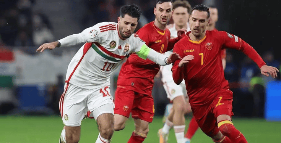 德国队在关键战役中表现出色,成功晋级 德国队在关键战役中表现出色,成功晋级