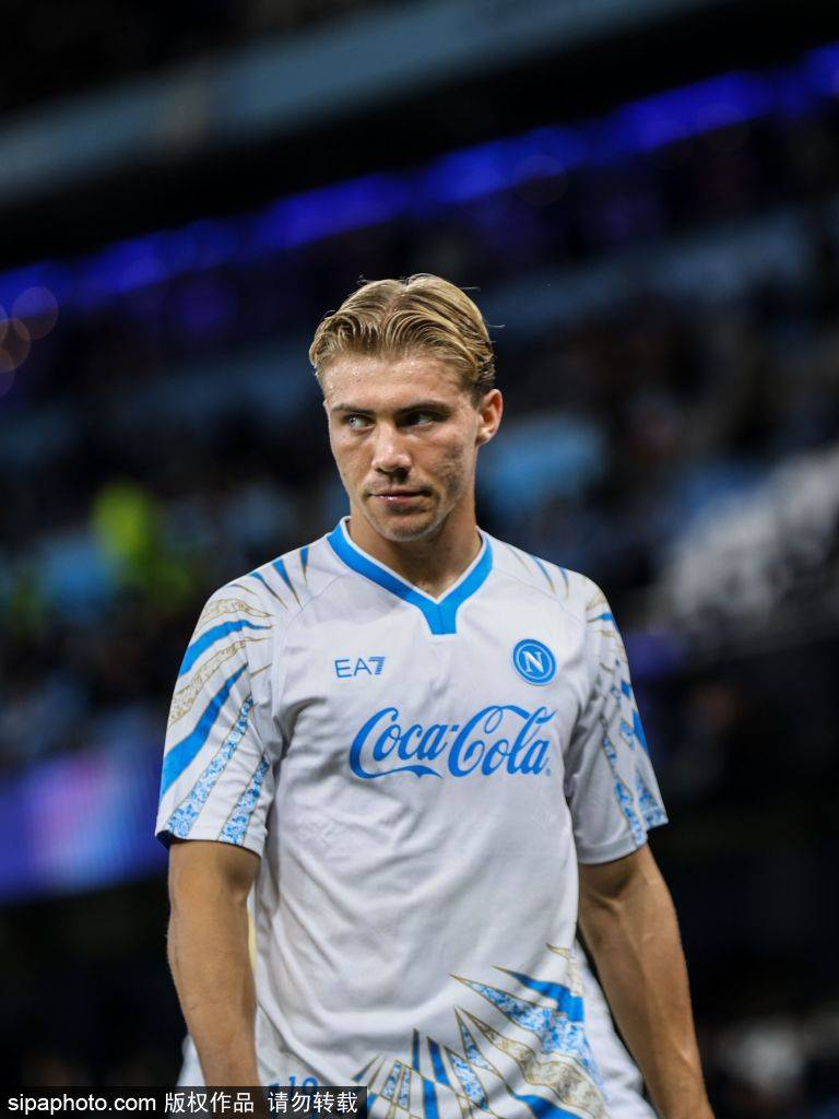 曼城再战胜利，雄心勃勃不止步的简单介绍