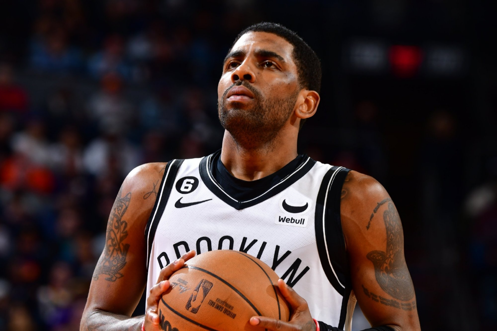 雄鹿生龙活虎，凭借主场之利轻松击败篮网的简单介绍