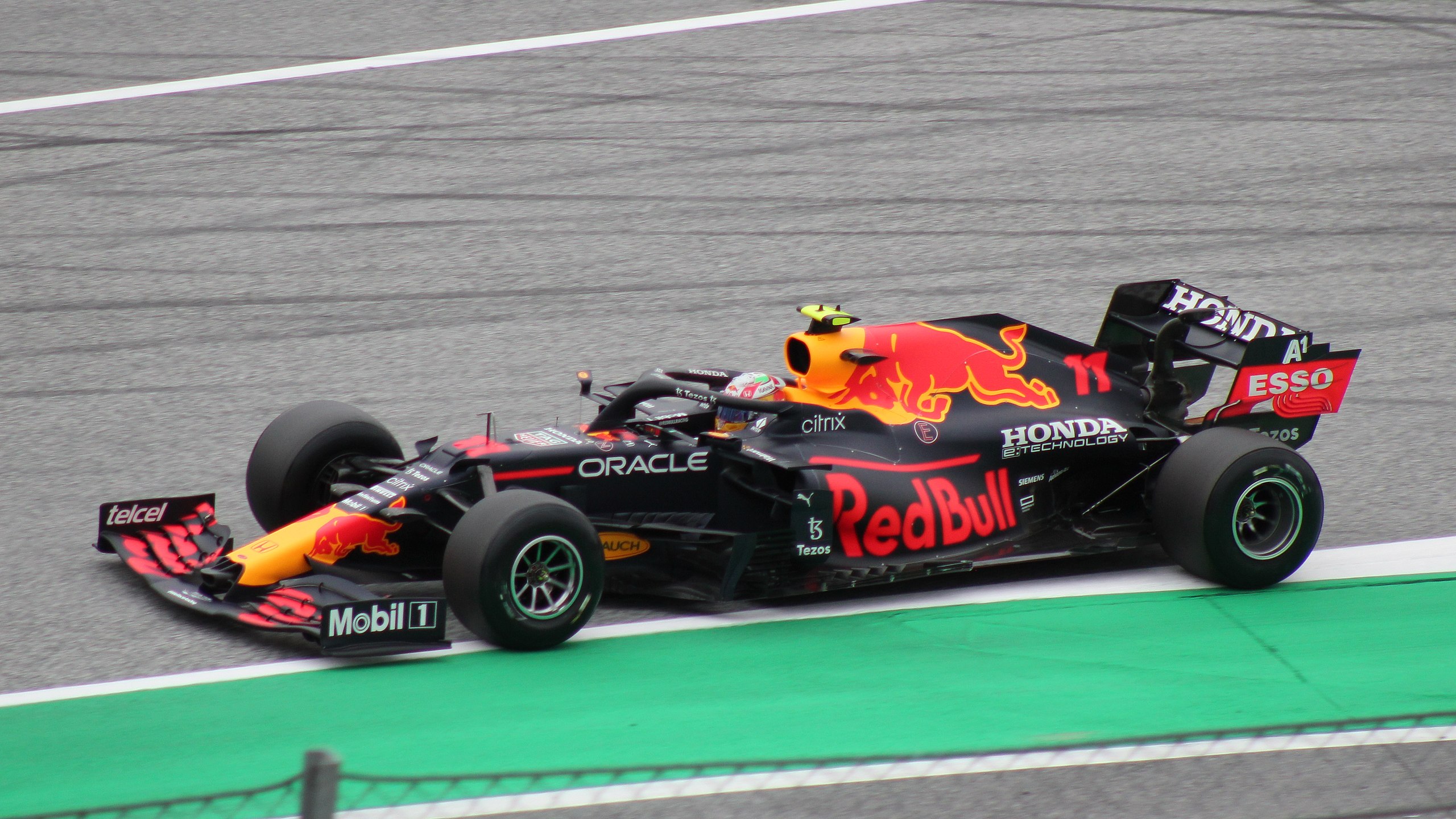 关于红牛二队翻盘雷诺车队,佩雷兹统治全场的信息 关于红牛二队翻盘雷诺车队,佩雷兹统治全场的信息