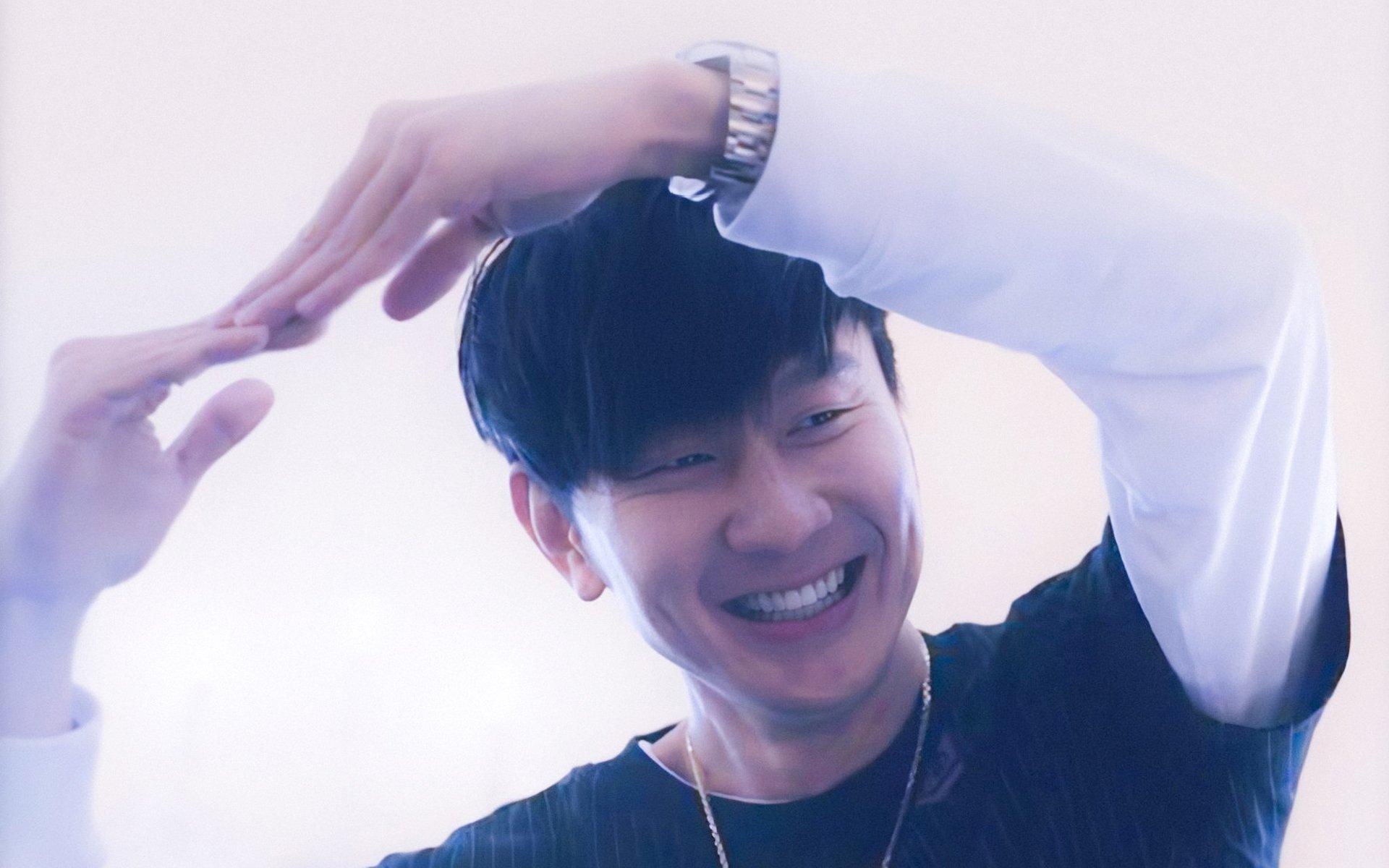 平行宇宙的救赎，当中场线成为楚河汉界