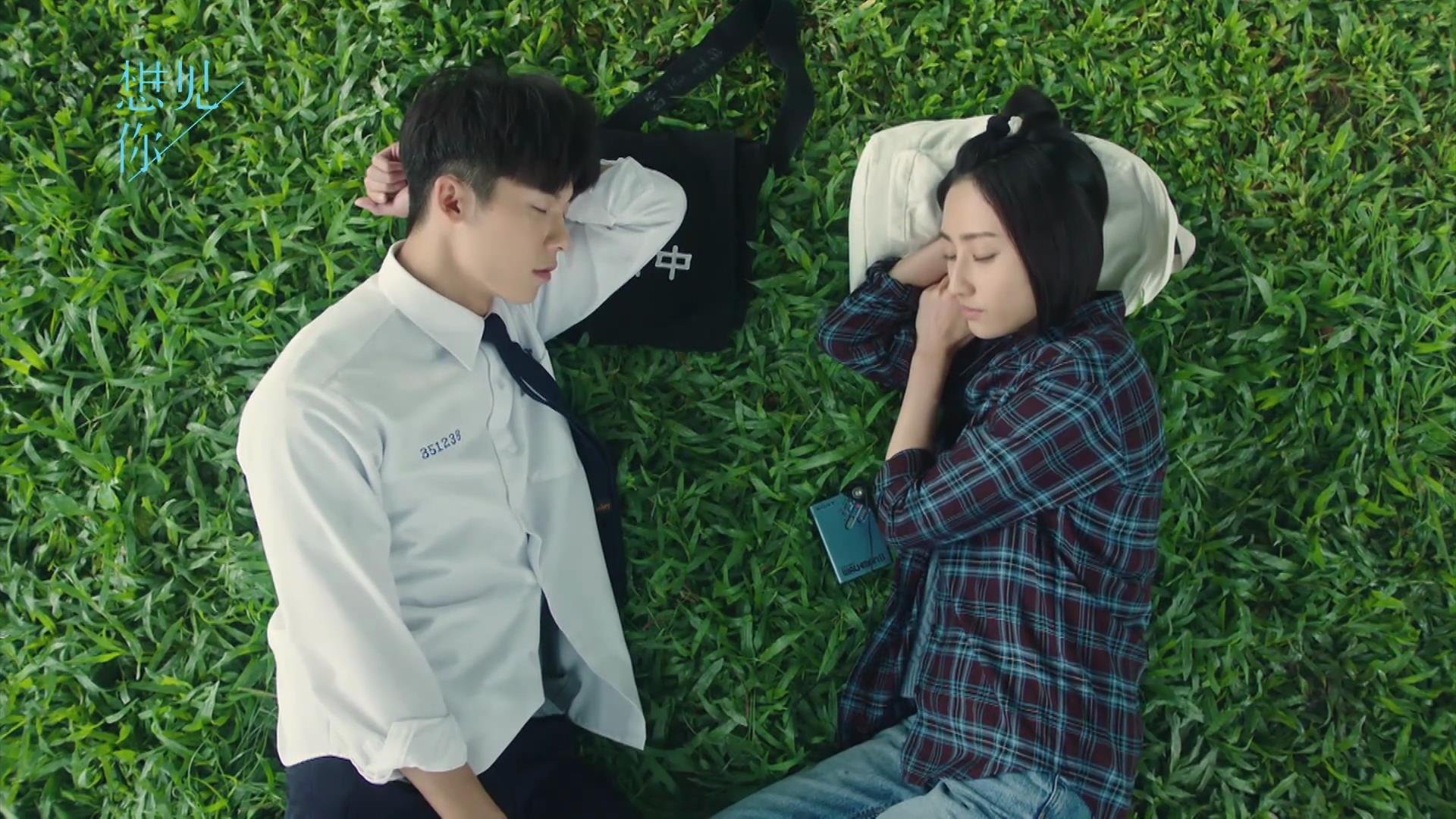 跨越球场的英雄时刻，足球加时险胜与篮球季后赛接管的共鸣