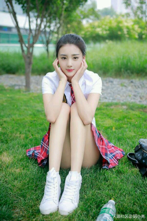 大场面之夜，中国男篮三节惊雷与大场面先生的黑色幽默